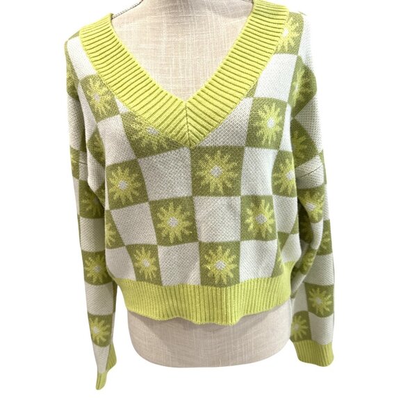 Madden NYC Womens XL Green & White Checkered V-Neck Sweater - Picture 1 of 9